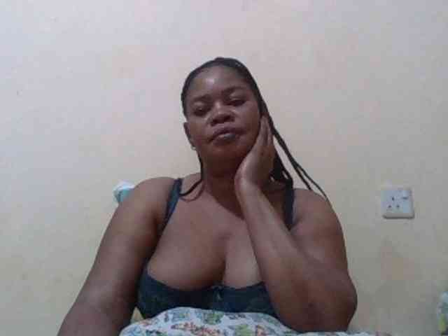 Sexydove webcam