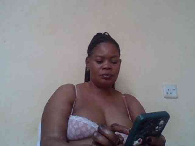 Sexydove webcam