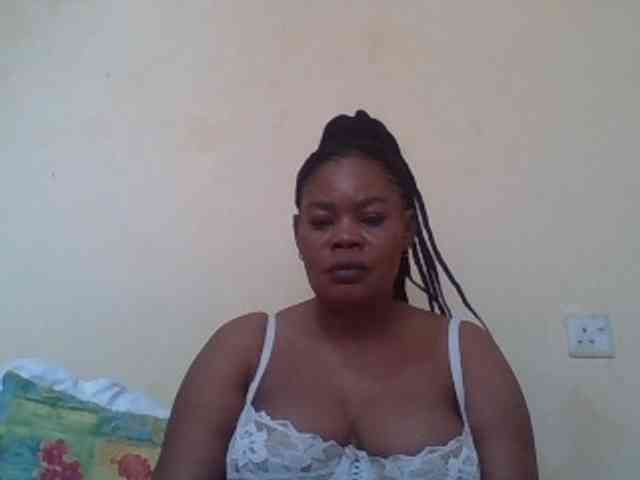 Sexydove webcam