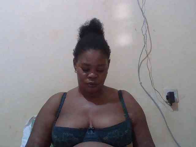 Sexydove webcam