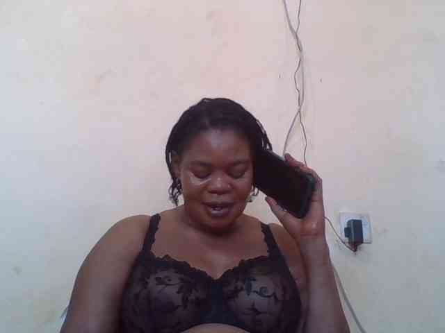 Sexydove webcam