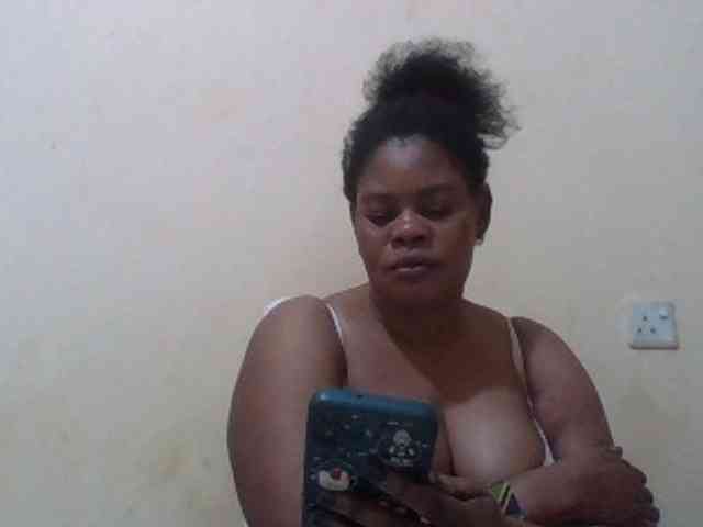 Sexydove webcam