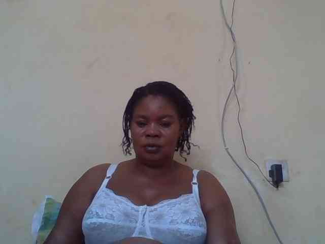 Sexydove webcam