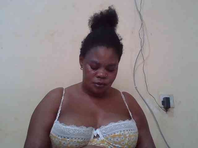 Sexydove webcam
