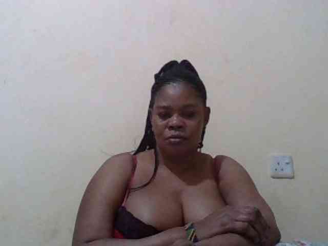 Sexydove webcam