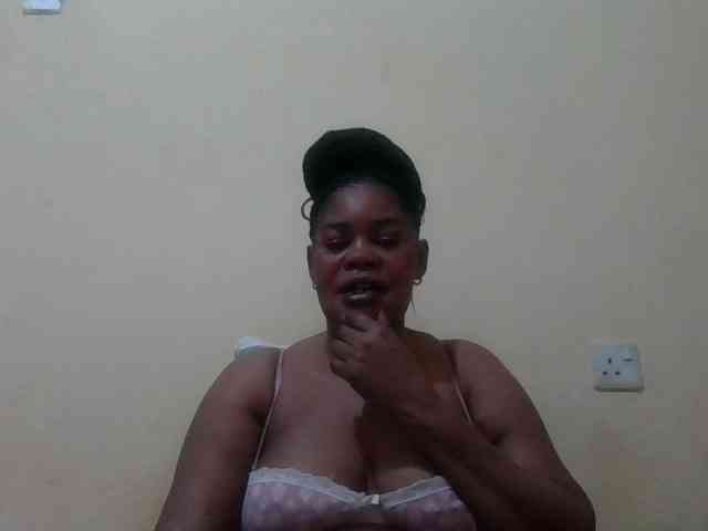 Sexydove webcam