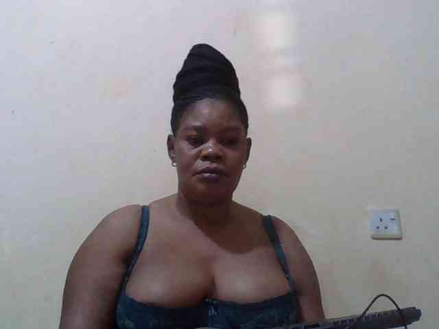 Sexydove webcam