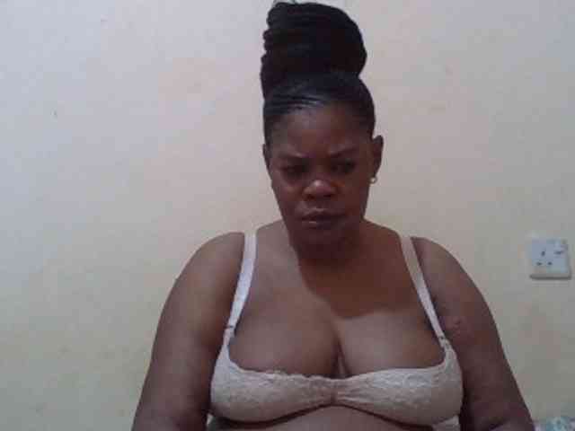 Sexydove webcam