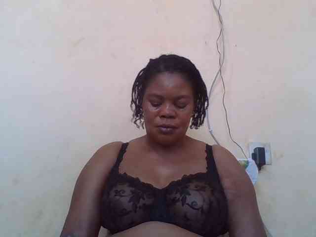 Sexydove webcam