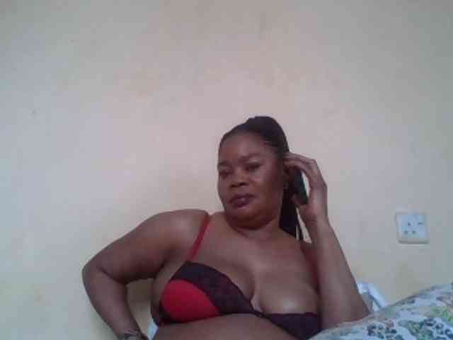 Sexydove webcam