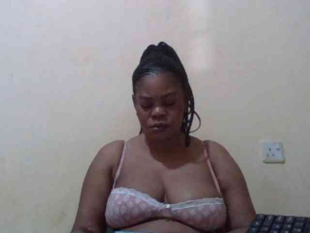 Sexydove webcam