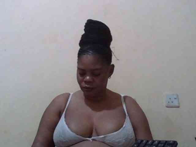 Sexydove webcam