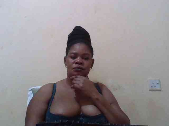 Sexydove webcam