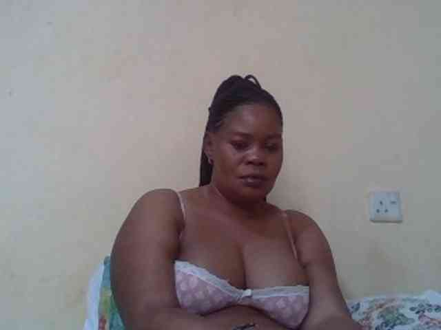 Sexydove webcam