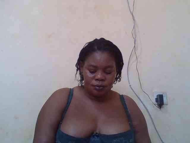 Sexydove webcam