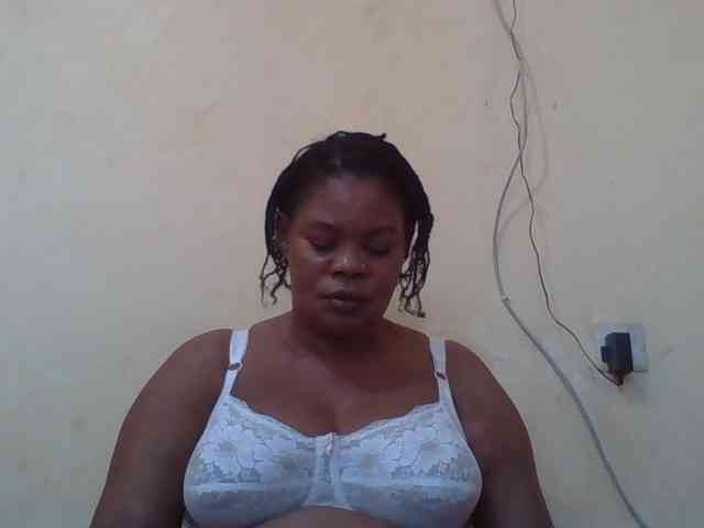 Sexydove webcam