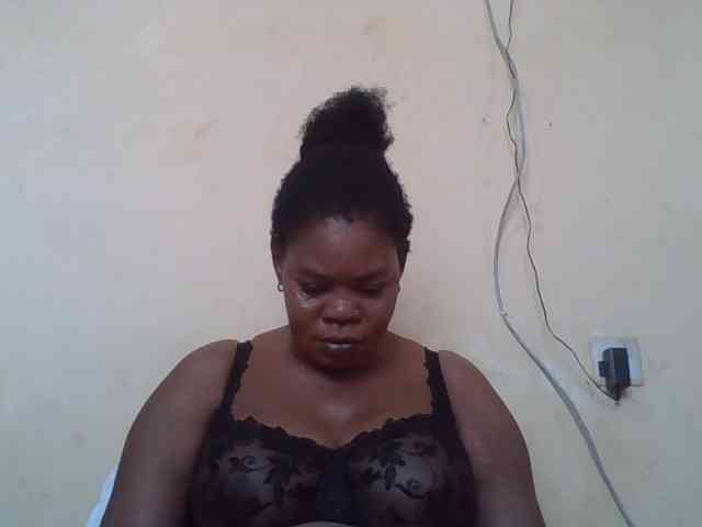 Sexydove webcam