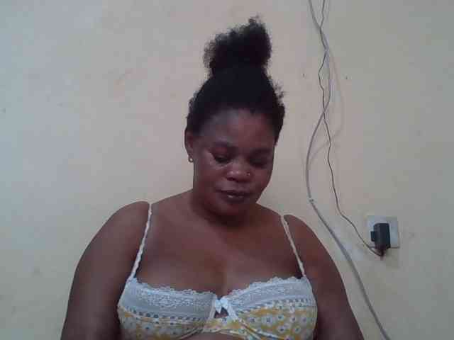 Sexydove webcam