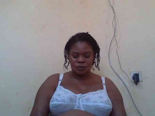 Sexydove webcam