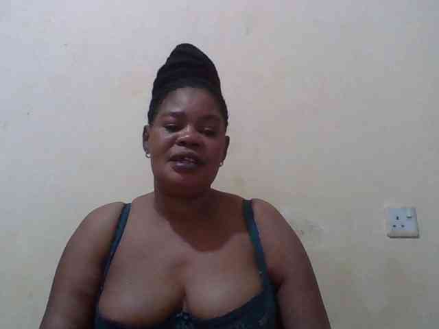 Sexydove webcam