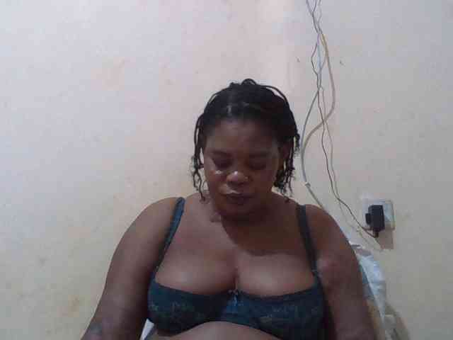 Sexydove webcam