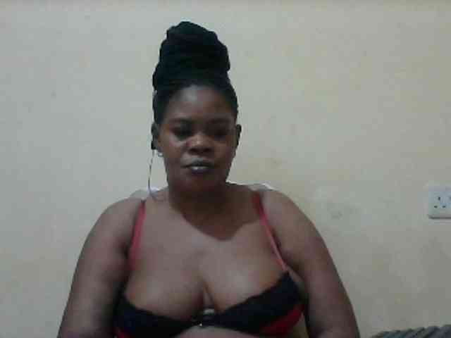 Sexydove webcam
