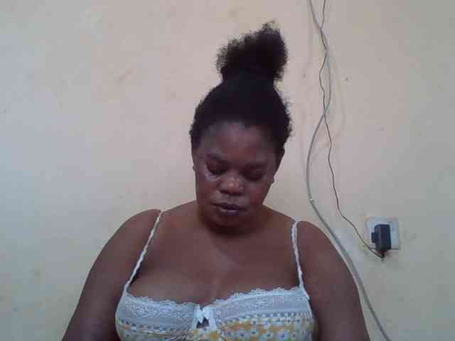 Sexydove webcam