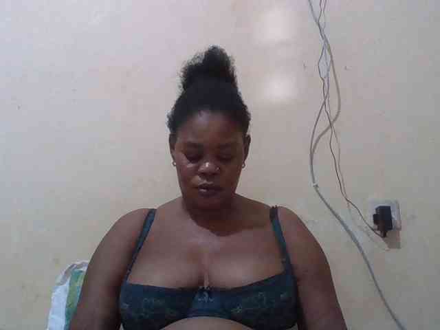 Sexydove webcam