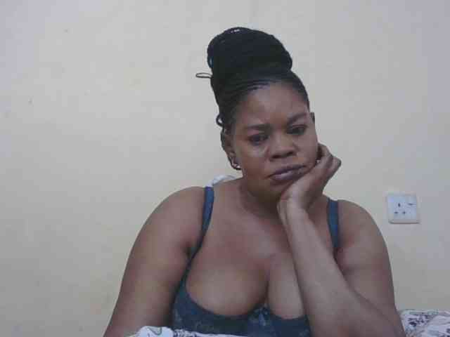 Sexydove webcam