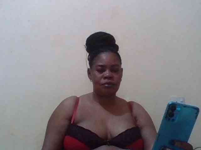 Sexydove webcam