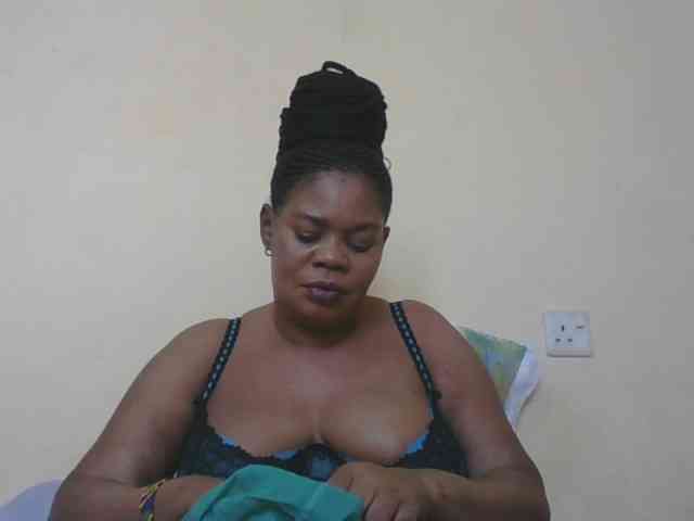 Sexydove webcam