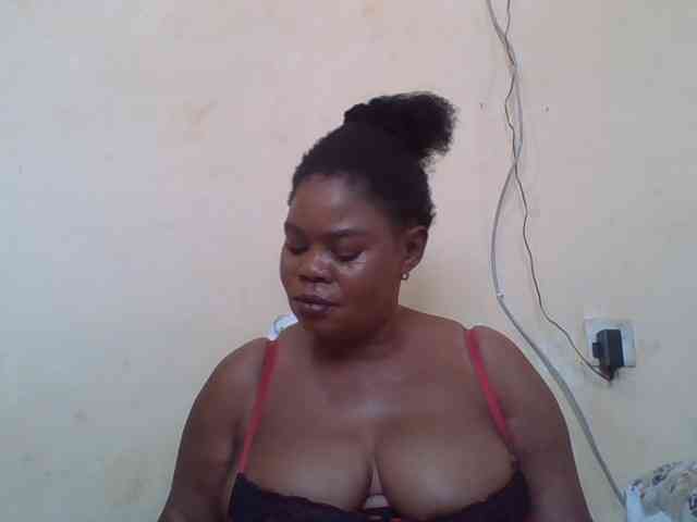 Sexydove webcam