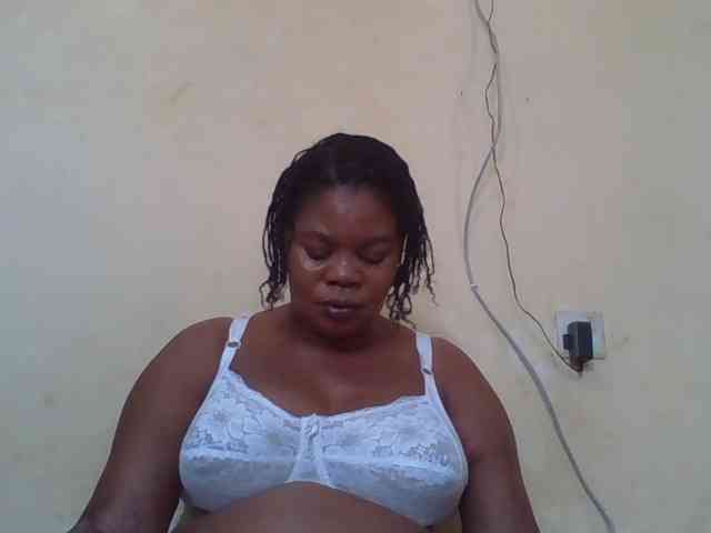 Sexydove webcam
