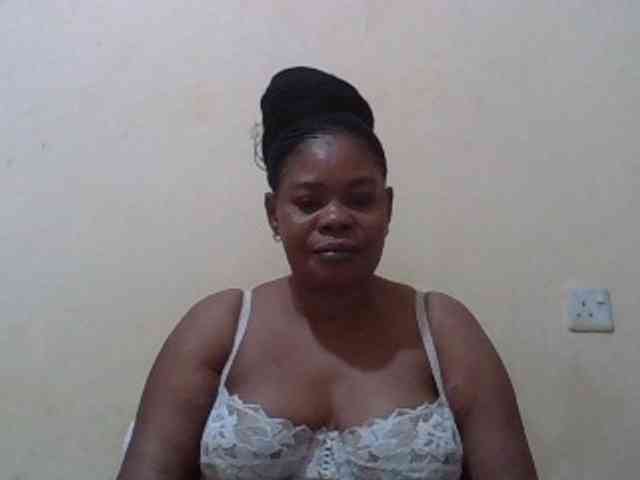 Sexydove webcam