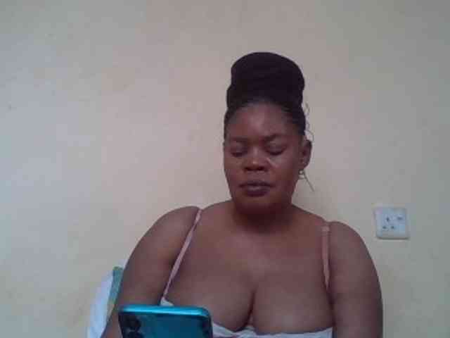 Sexydove webcam