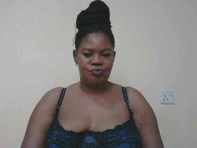 Sexydove webcam