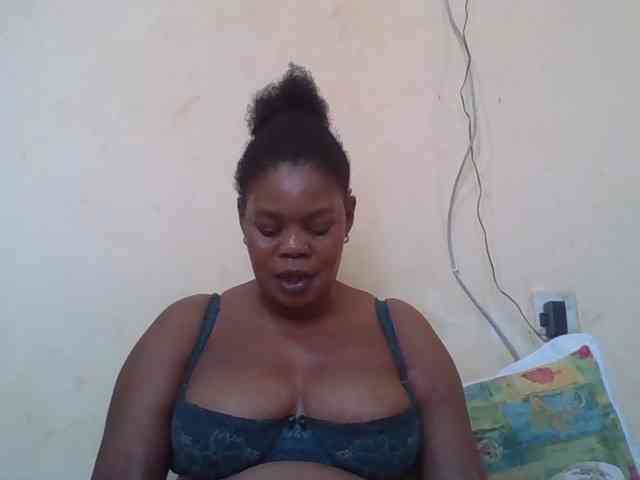 Sexydove webcam