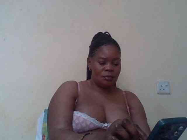 Sexydove webcam