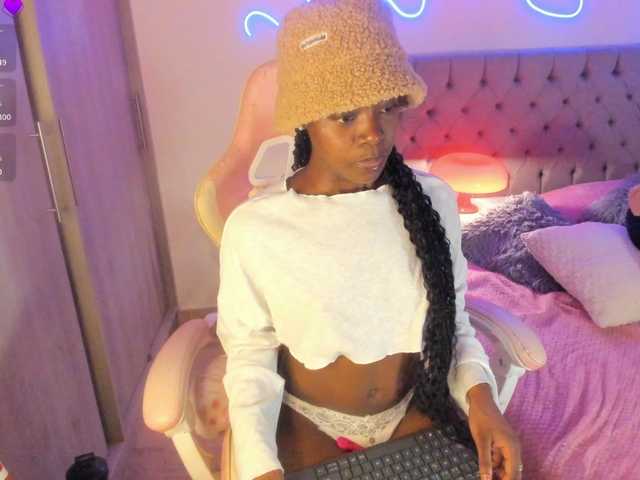 Miss-west's BongaCams show and profile