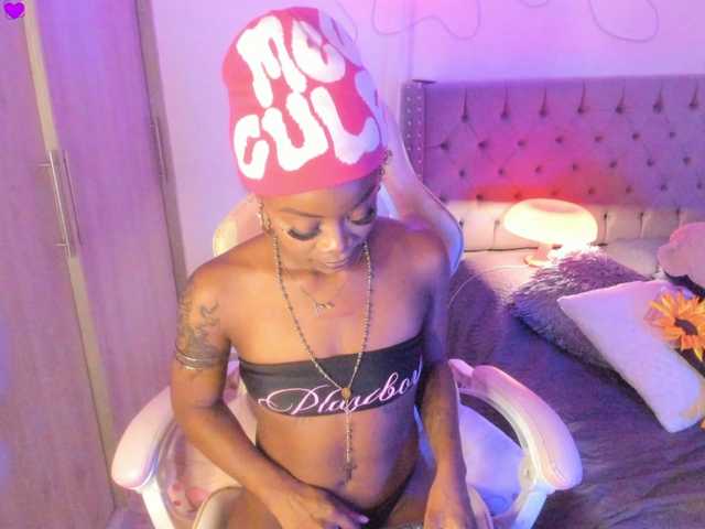 Miss-west's BongaCams show and profile