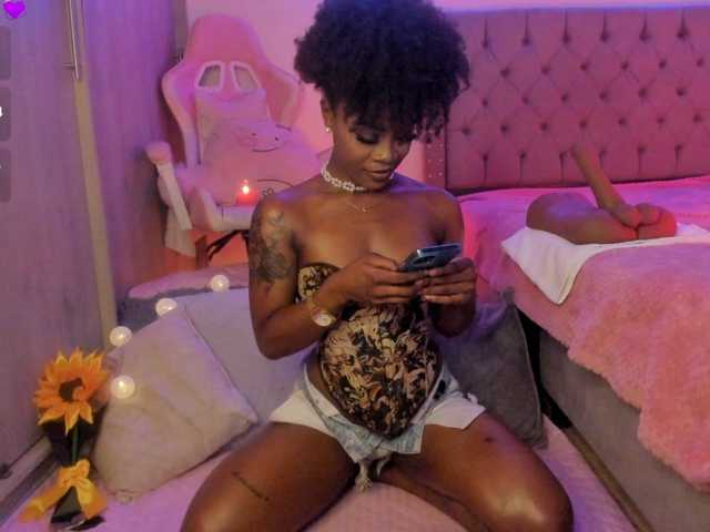 Miss-west's BongaCams show and profile