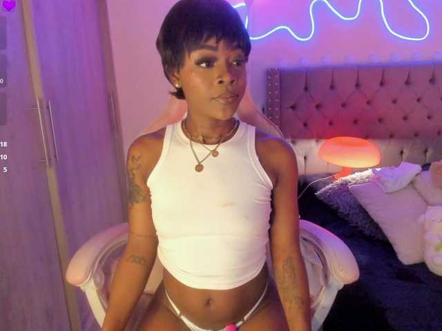 Miss-west's BongaCams show and profile