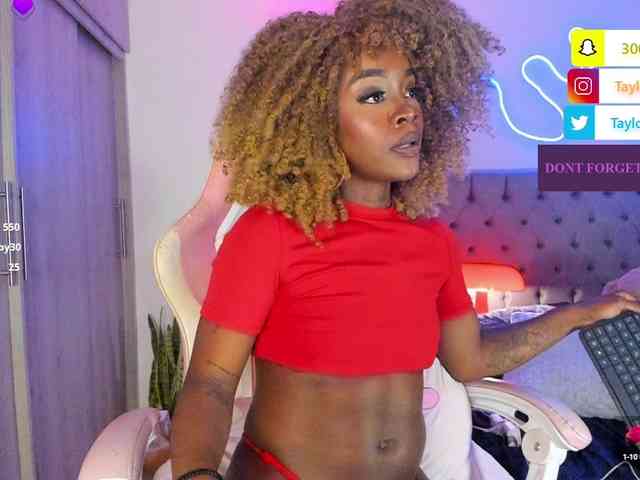 Miss-west webcam