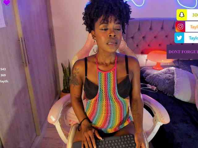 Miss-west webcam