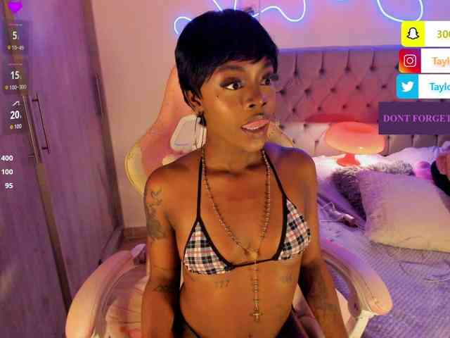 Miss-west webcam