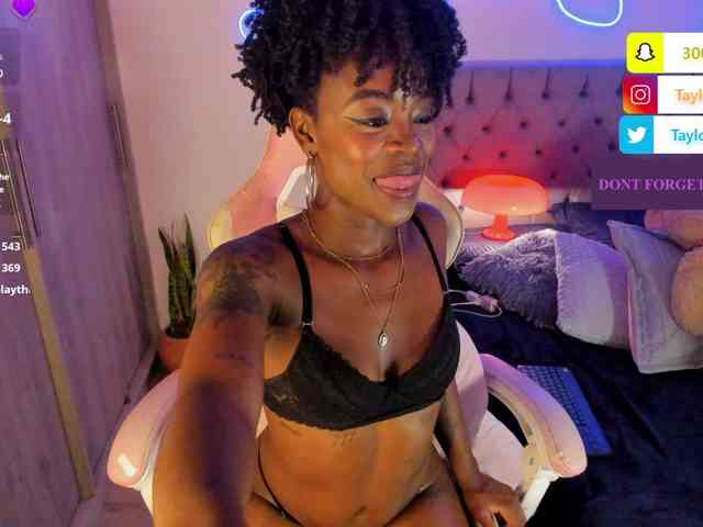 Miss-west webcam