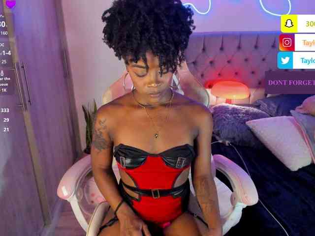 Miss-west webcam