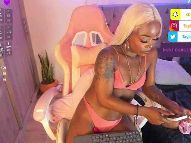 Miss-west webcam