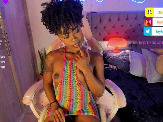 Miss-west webcam