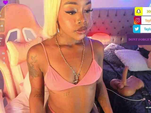 Miss-west webcam